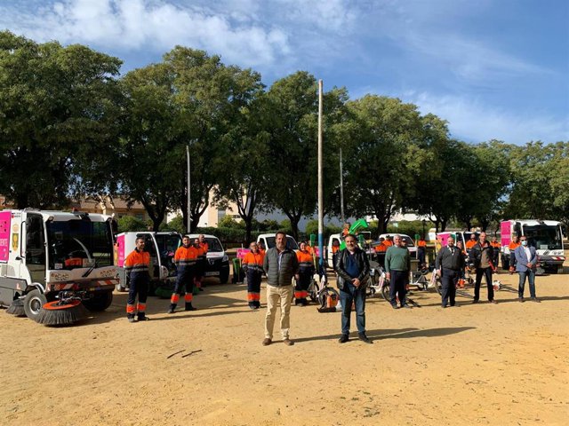 Nuevo equipamiento incorporado por el Ayuntamiento de Bormujos a su servicio de limpieza.