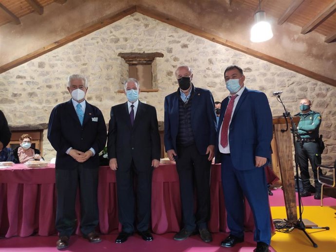 El Viti y Del Bosque reciben la Oblea de Oro 2021 de Pan de Ángel