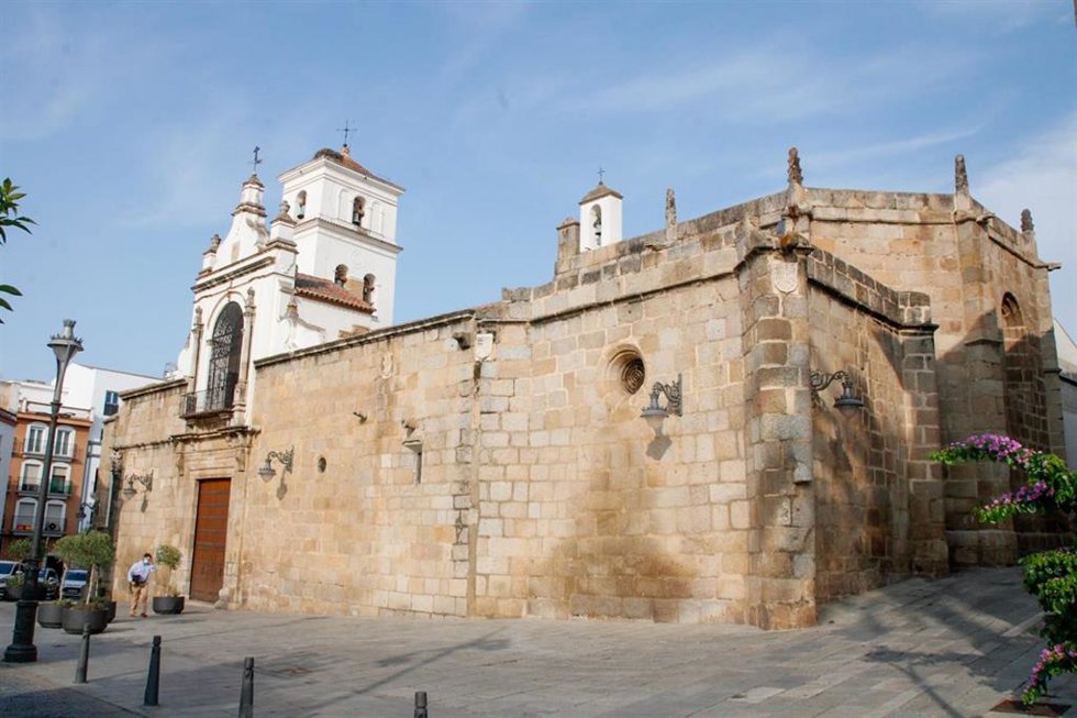 Archivo - Concatedral de Santa María de Mérida