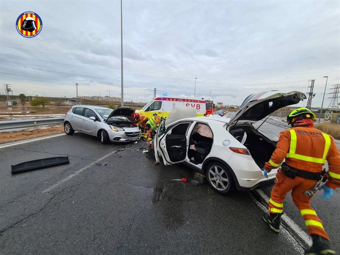 Accidente entre dos vehículos en Xirivella