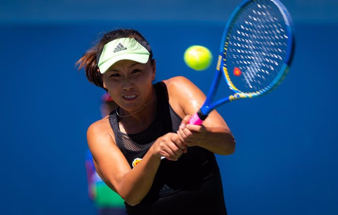 Archivo - Peng Shuai of China in action during her second-round match at the 2019 US Open Grand Slam tennis tournament against Maria Sakkari of Greece
