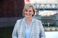 Atutxa cree que EH Bildu y PSE harán un "esfuerzo" por "explorar" la opción de un tripartito de izquierdas en Euskadi