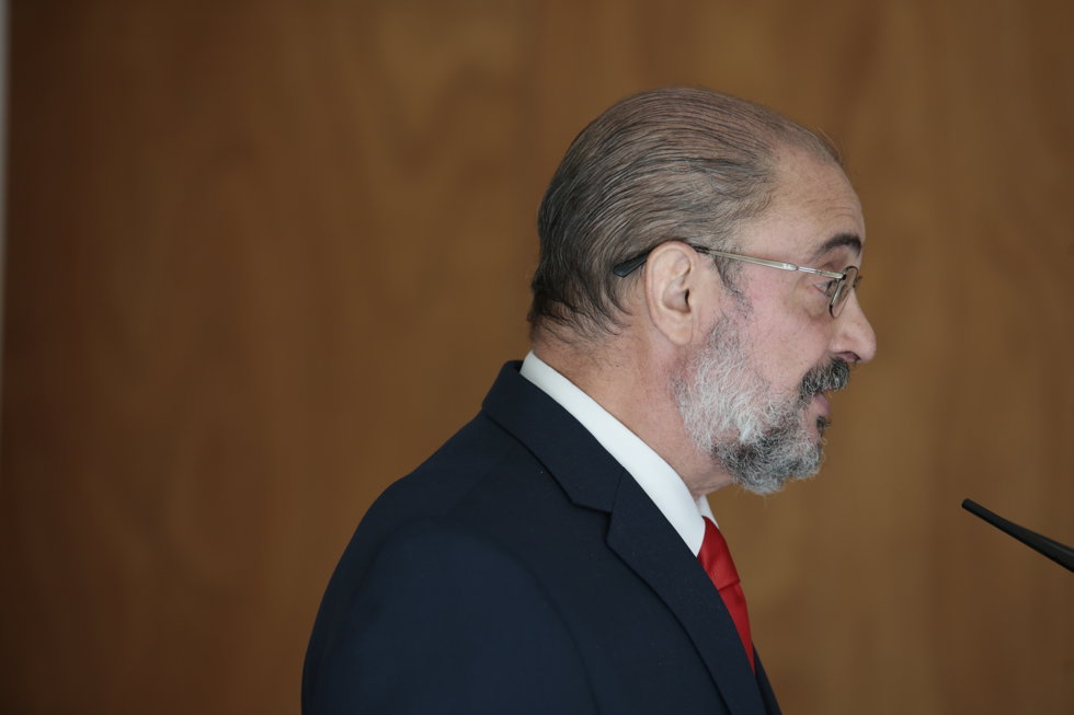 El presidente de Aragón, Javier Lambán, ofrece una rueda de prensa posterior a la celebración de la XXIV Conferencia de Presidentes en el Convento de San Esteban, a 30 de julio de 2021, en Salamanca, Castilla y León (España). 