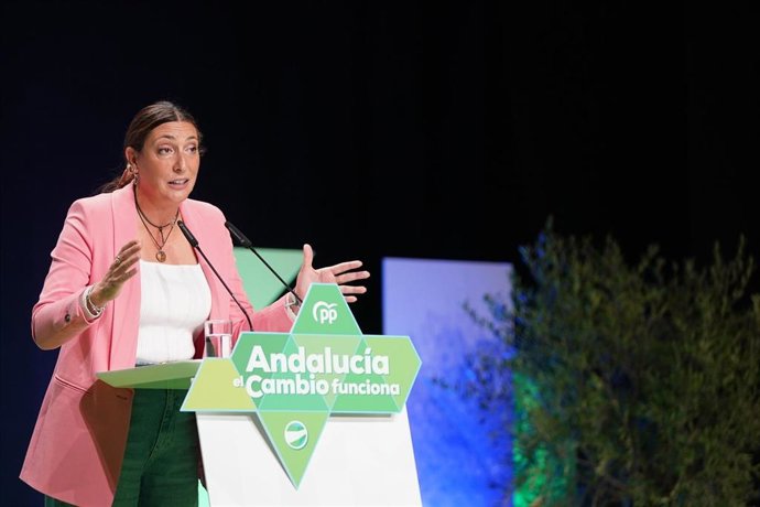 El PP de Huelva destaca que sale "reforzado" por la reelección de Loles López como secretaria general