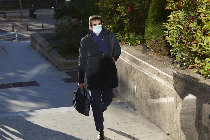 El entonces consejero delegado de la Empresa Municipal de Vivienda y Suelo (EMVS) Fermín Oslé.