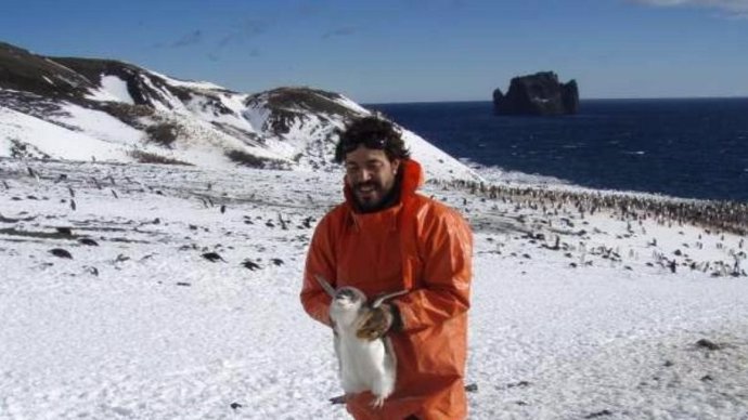 El investigador Miguel Motas en la Antártida
