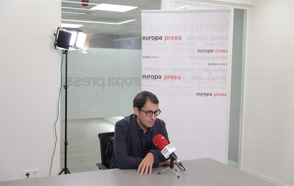 Archivo - El conseller de Modelo Económico, Turismo y Trabajo del Govern balear, Iago Negueruela.