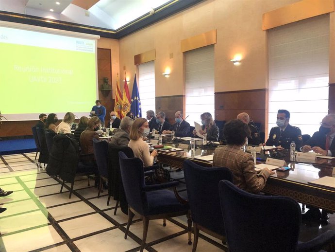 La reunión ha tenido lugar en la Delegación del Gobierno en Aragón