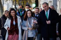 Vox exige a Almeida "renunciar a la traición" para apoyar el presupuesto en la capital