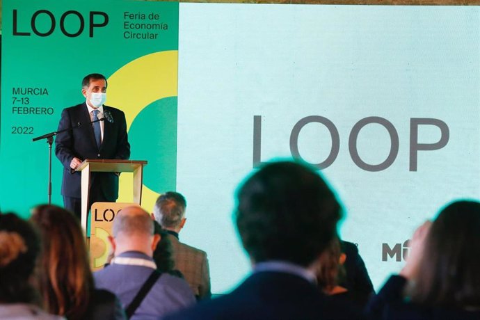 El alcalde de Murcia presenta la Estrategia de Economía Circular del municipio