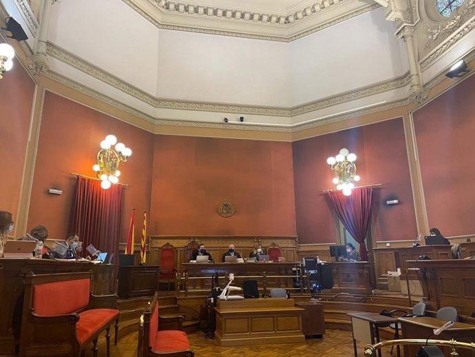 Imagen de la sala antes de la llegada de los acusados