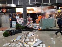 Lluvias, granizo y un pequeño tornado obligan a la Policía de Elche a realizar una veintena de intervenciones