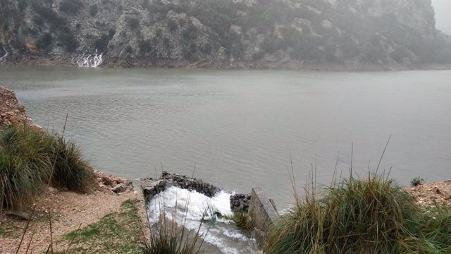 Embalse de la Serra de Tramuntana.