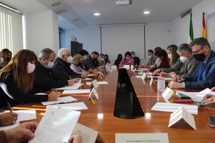 Reunión en la Delegación de la Junta en Huelva del Foro Provincial de la Inmigración.