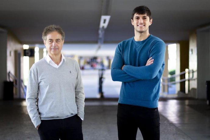 Los investigadores de la UPO Francisco Lorenzo y Adrián Granados