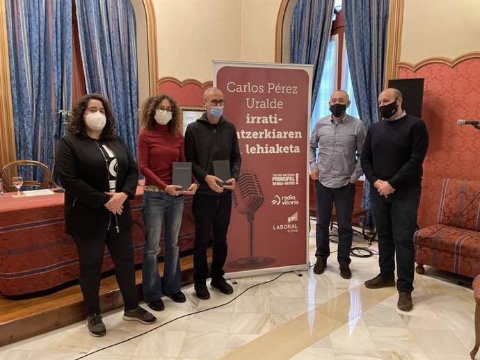 Carlos Perez Uralde Irrati Antzerkiaren VI. Lehiaketako sari banaketa