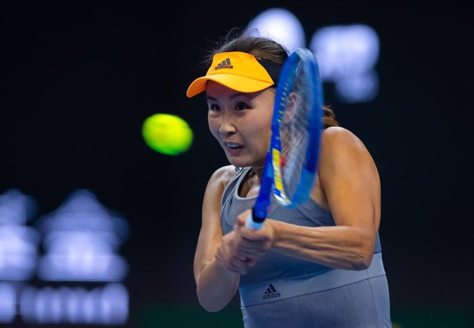 Archivo - Shuai Peng of China in action during her first-round match at the 2019 China Open Premier Mandatory tennis tournament against Daria Kasatkina of Russia