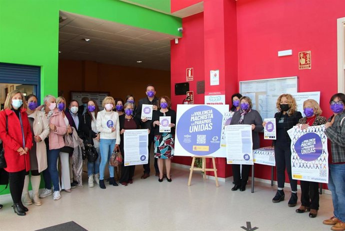 Presentación de los puntos violeta por parte del Ayuntamiento de Sevilla.