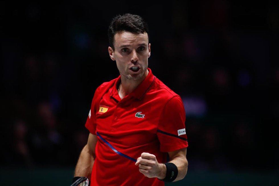 Archivo - Roberto Bautista celebra un punto durante las Finales de la Copa Davis 2019