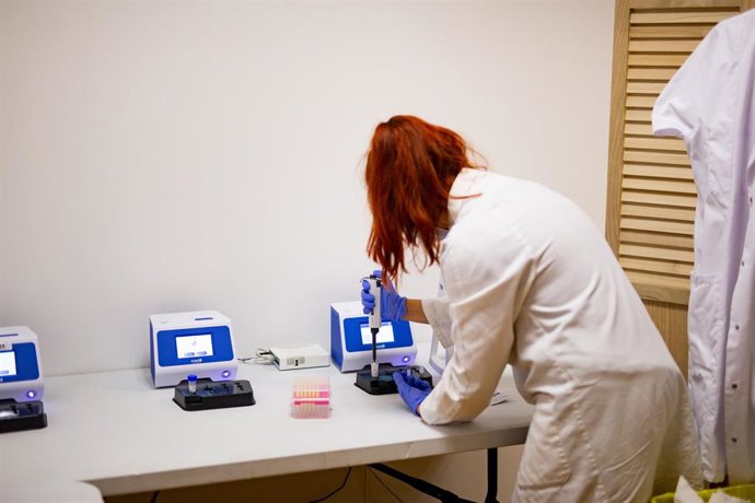 Archivo - PCR, CSO Pass sanitaire, Health Pass, Covid center during the Le Mans test day prior the 4th round of the 2021 FIA World Endurance Championship, FIA WEC, on the Circuit de la Sarthe, on August 15, 2021 in Le Mans, France - Photo Joao Filipe / 