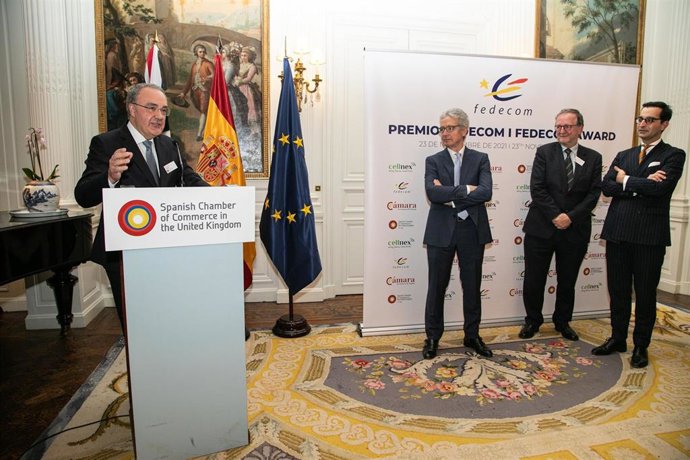 Cellnex recibe el premio 'Empresa del Año 2021' por parte de Fedecom en Londres