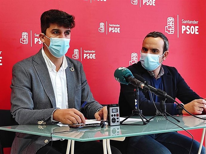 El portavoz del Grupo Socialista en el Ayuntamiento de Santander, Daniel Fernández