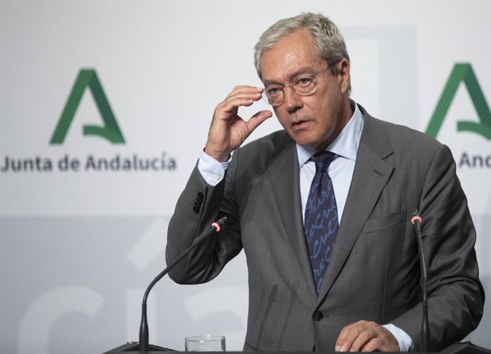 El consejero de Transformación Económica, Industria, Conocimiento y Universidades, Rogelio Velasco, en una imagen de archivo.