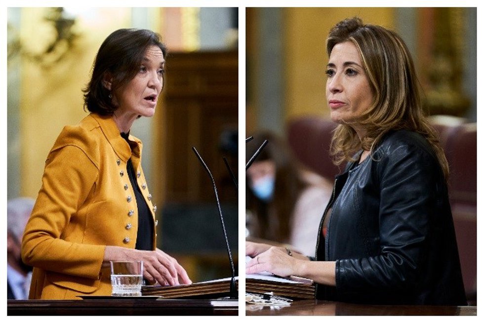 Archivo - Reyes Maroto, ministra de Industria, Comercio y Turismo (derecha), y Raquel Sánchez, ministra de Transportes, Movilidad y Agenda Urbana.