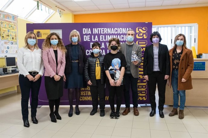 Entrega del Reconocimiento Menina