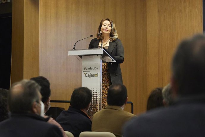 La consejera de Agricultura, Ganadería, Pesca y Desarrollo Sostenible, Carmen Crespo, durante su intervención en los encuentros informativos de Europa Press Andalucía.