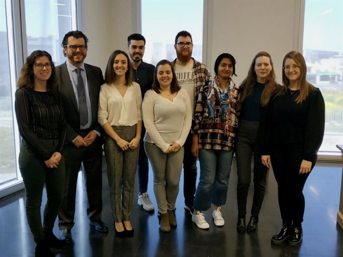 Científicos del ibs.GRANADA que han logrado identificar marcas en el genoma asociadas a la Enfermedad de Meniere.