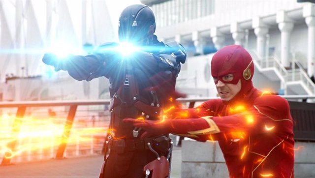 La última muerte en Armageddon indigna a los fans de The Flash: "Espero sean imaginaciones de Barry Allen"