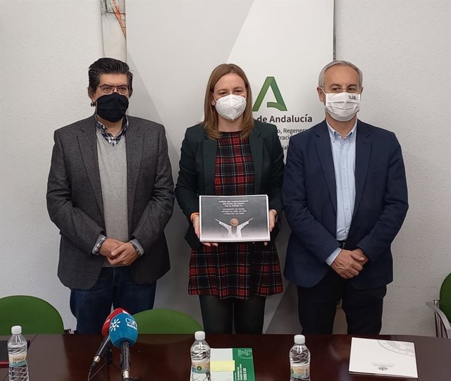 Presentación del informe sobre turismo interior.