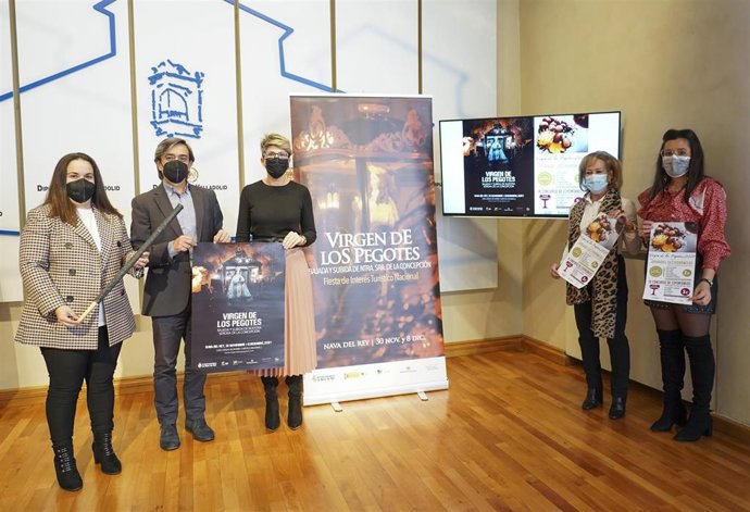 Presentación de la Virgen de los Pegotes de Nava del Rey.