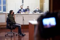 Los peritos del accidente de Corbán tachan de "brutal" la velocidad y de "agresiva" la conducción del acusado