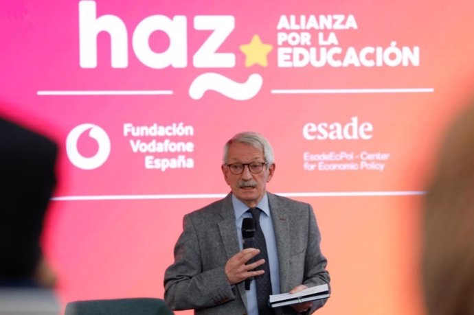 El secretario de Estado de Educación, Alejandro Tiana, en la clausura este miércoles del acto de presentación del 'Cuaderno sobre Aprendizaje Competencial en España: diagnóstico y recomendaciones para una transición curricular exitosa'