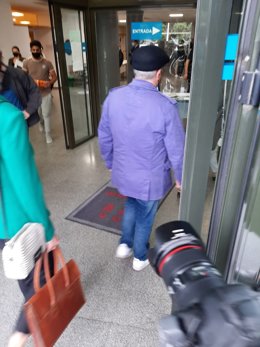 Archivo - El principal sospechoso del doble crimen del Cash Record acude al juzgado en Lugo.