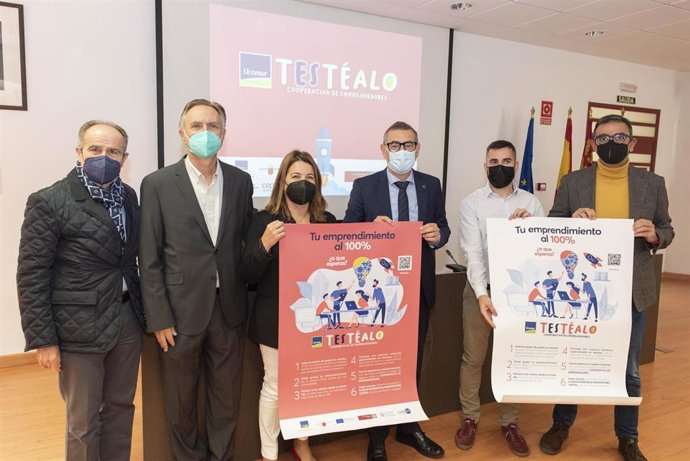 Estudiantes y personal de la UMU podrán poner en marcha ideas de negocio a través de Testéalo, la cooperativa de emprendedores de Ucomur