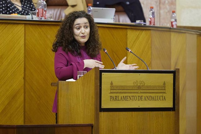 La portavoz del grupo parlamentario Unidas Podemos por Andalucía, Inmaculada Nieto, este miércoles durante el debate de las enmiendas a la totalidad al proyecto de Presupuesto de 2022.