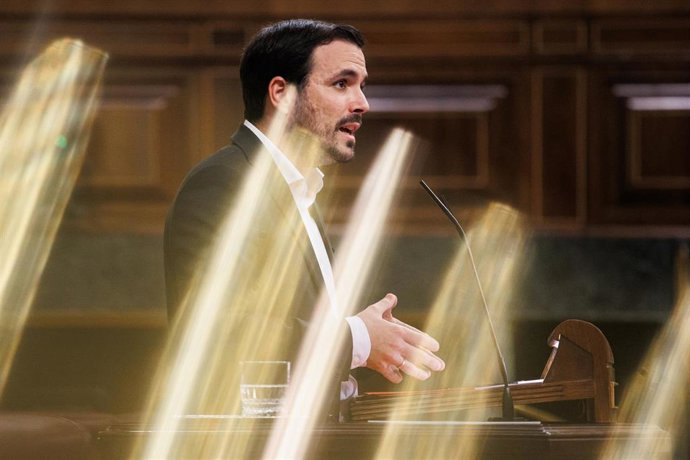 El ministro de Consumo, Alberto Garzón, interviene en una sesión plenaria en el Congreso