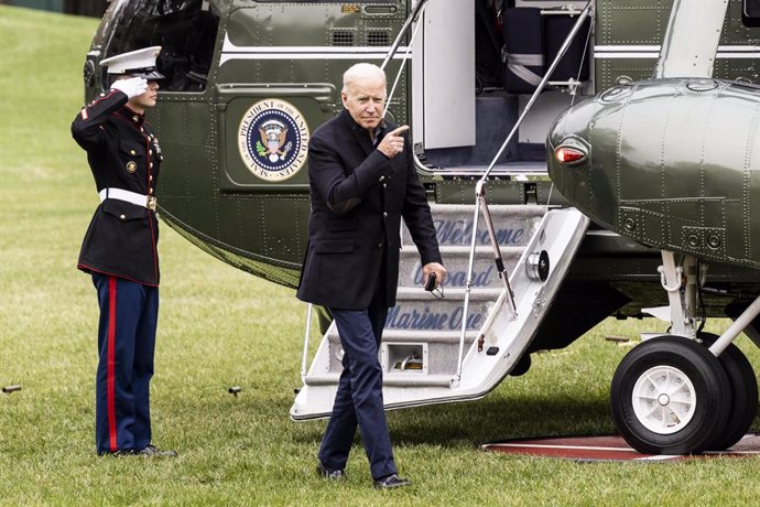 21 November 2021, US, Washington: US President Joe Biden returns to the White House via Marine One. Photo: Michael Brochstein/ZUMA Press Wire/dpa