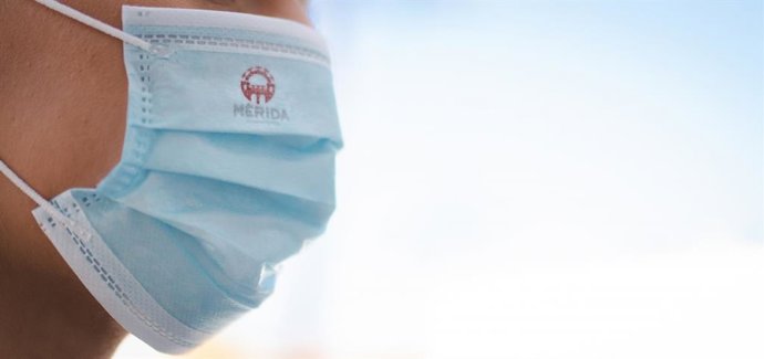 Archivo - Mascarillas escolares del Ayuntamiento de Mérida