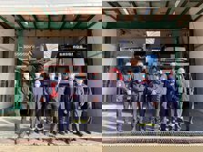 Policías y bomberos se suman al minuto de silencio