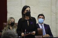 Moreno subraya que Junta "seguirá sin descanso en erradicar discriminación y combatir la violencia de género"