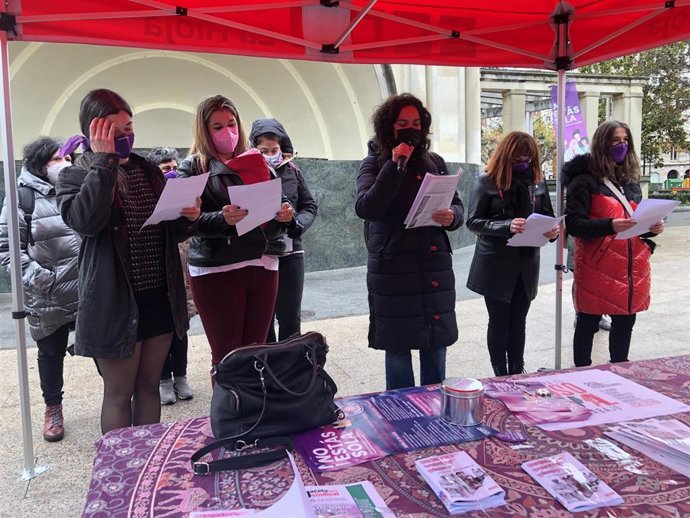 Acto de CCOO ante el 25N