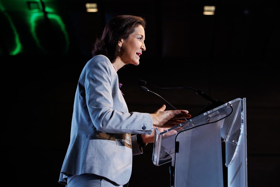 La ministra de Industria, Comercio y Turismo, Reyes Maroto, presenta la Estrategia de Creación, Innovación y Fortalecimiento de la Oferta País - Experiencias Turismo España, en el Museo del Traje, a 25 de noviembre de 2021, en Madrid, (España).