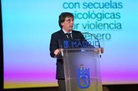Almeida cree que Vox no tiene una "negativa total" contra violencia de género y les anima a "seguir en buena dirección"