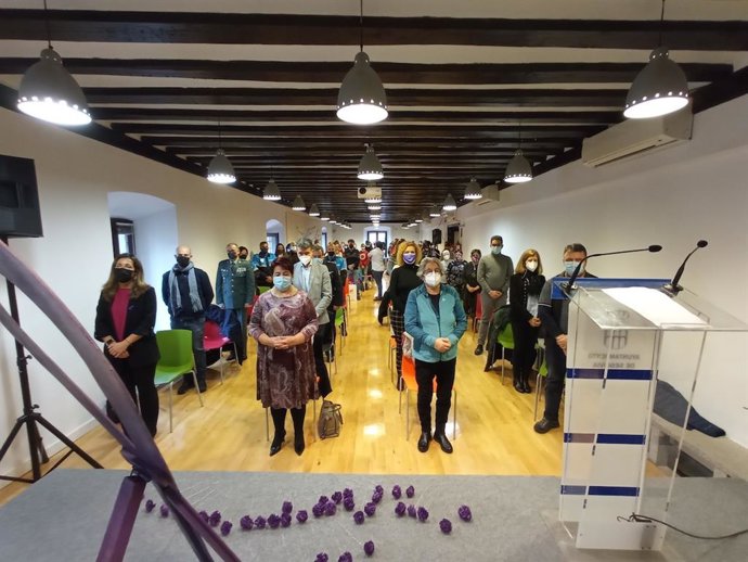 Acto municipal del Día Internacional de la Eliminación de la Violencia contra la Mujer en Segovia.