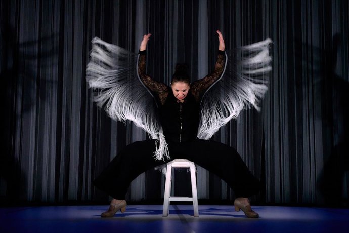 El Arniches acoge actuaciones de teatro, danza-flamenco y títeres de Silvia de Pé, Sara Cano y Pablo Vergne