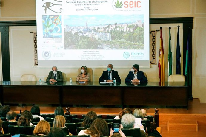 Más de un centenar de especialistas se citan en la UMA para abordar la aplicación terapéutica de cannabinoides